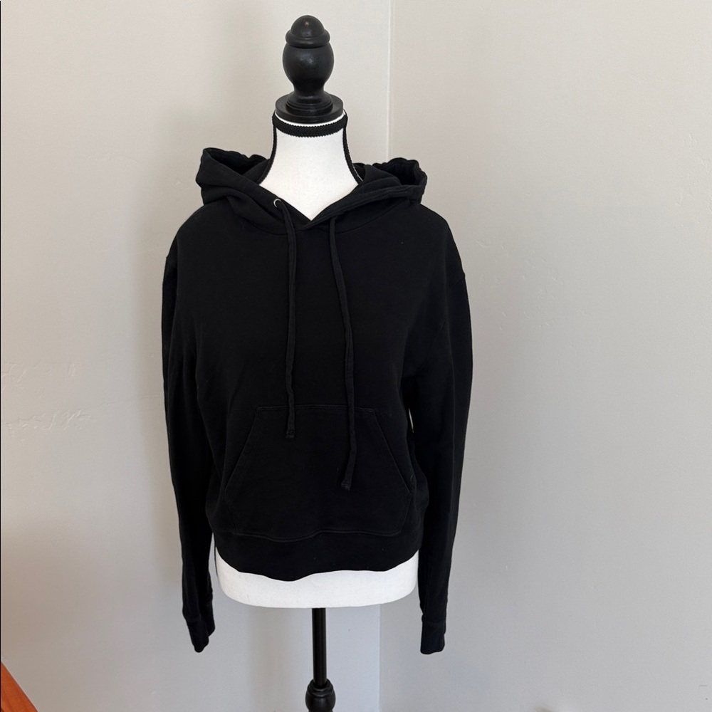 Goodlife Women's Black Hoodie Sweater